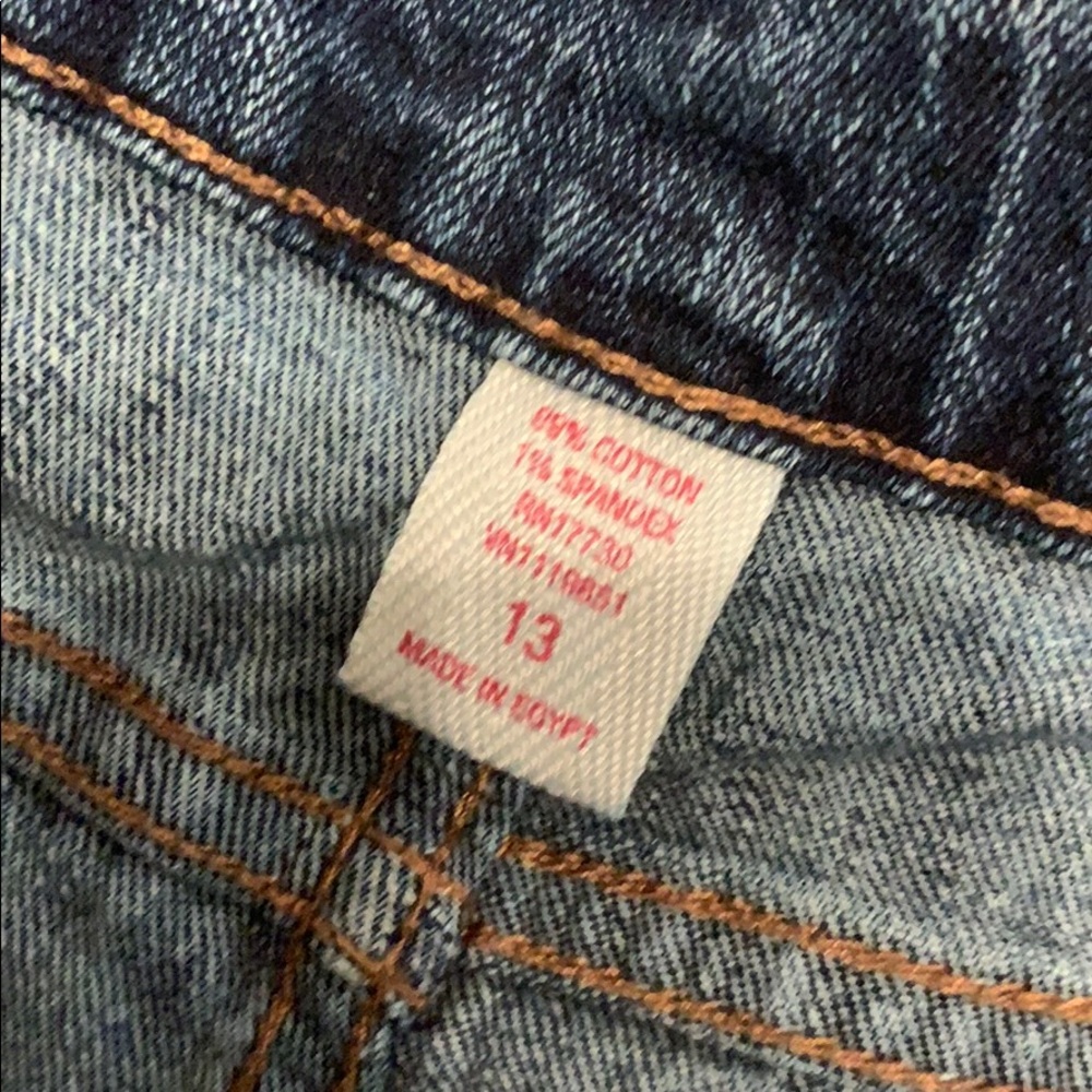 Mossimo Jean Shorts - Picture 2 of 3